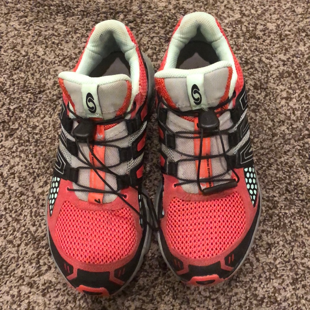 Salomon Women’s shoes size 6.5